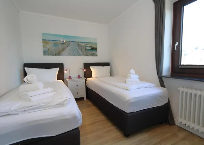 Kaeptn-christiansen-app-42